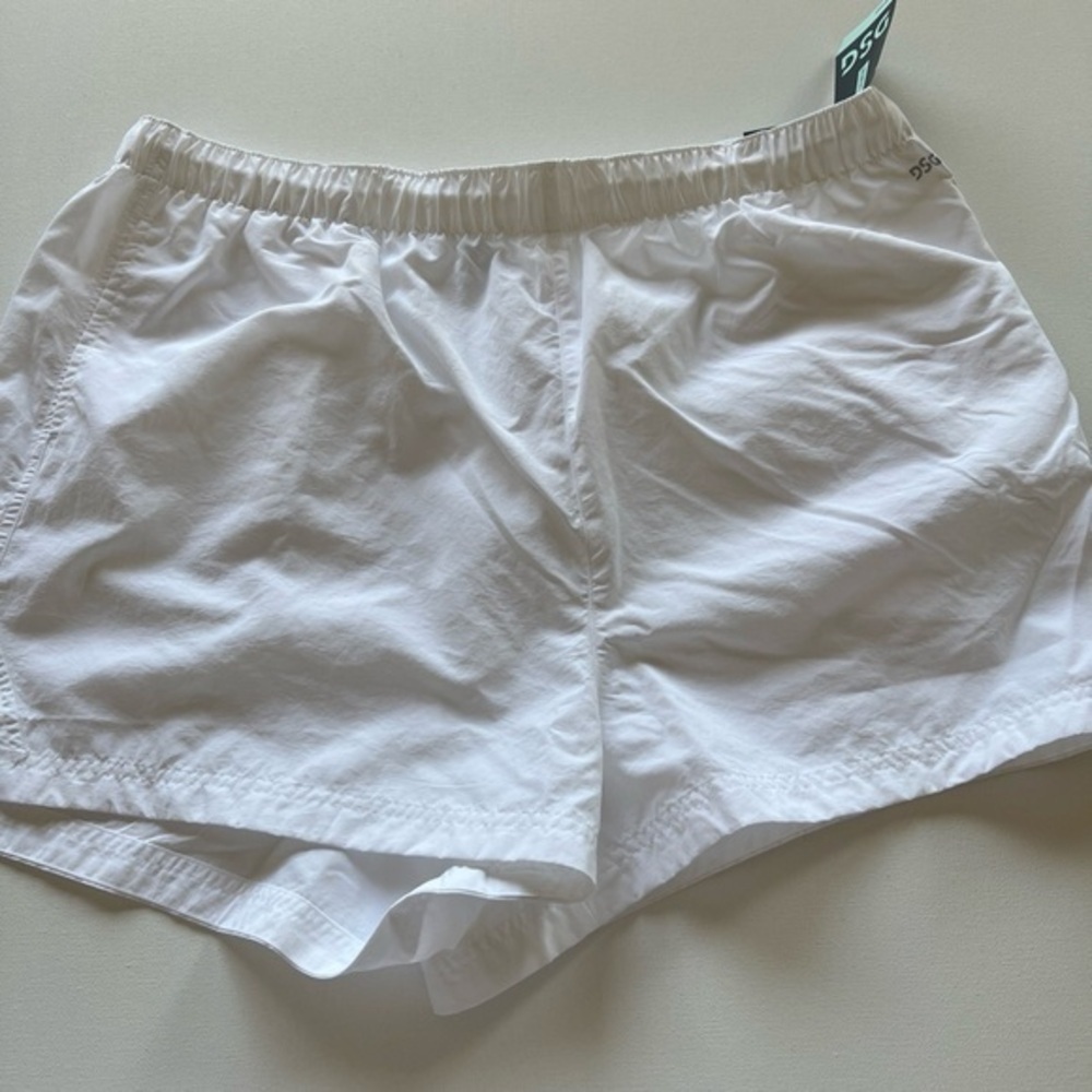 NWT Dick's Sporting Goods Women's Woven Training Shorts White 2XL‎ (X)